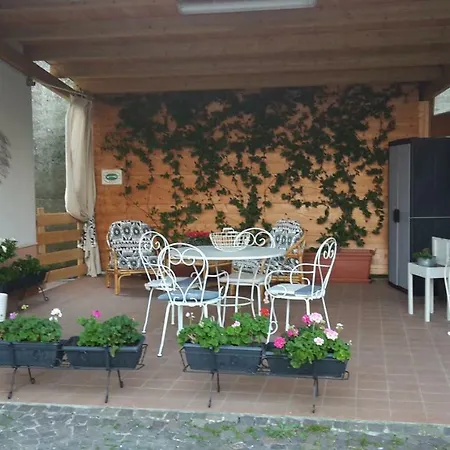 Ai Tre Archi Bed & Breakfast Spotorno