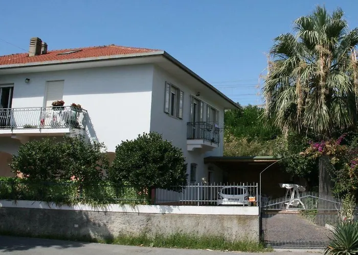 Ai Tre Archi Spotorno